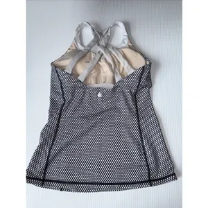 Lululemon Athletic Workout Top‎ Size 8 Black White thumbnail 4