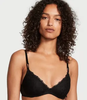 Victoria's Secret Sexy Tee Posey Lace Wireless Push Up Bra‎ thumbnail 1
