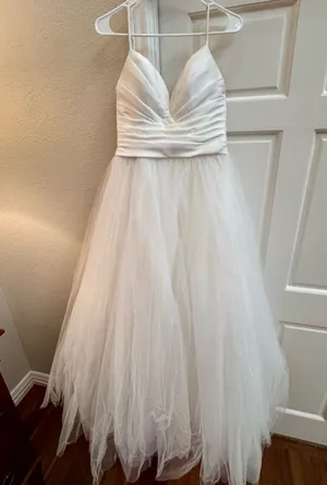 White Formal Dress Size 10 thumbnail 1