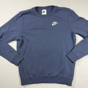 Nike Sportswear Club Fleece Crewneck Sweatshirt XS Blue White Logo Pullover thumbnail 1