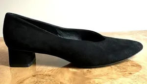 Everlane Black Suede Block Heel Pumps Made in Italy Women's Size 7.5 thumbnail 1