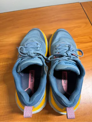 Hoka Womens Challenger ATR 6 Blue Yellow Athletic Running Shoes Workout 8B thumbnail 4