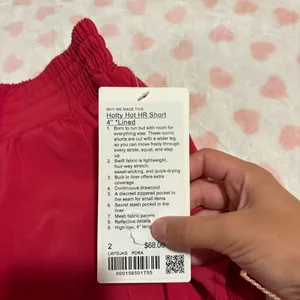 Lululemon hotty hot shorts pink dragonfruit size 2 New with tag thumbnail 3