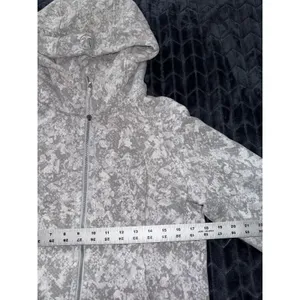 Lululemon Hooded Define Jacket Nulu Hideaway Camo Starlight Size 10 thumbnail 7