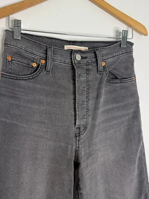 Levi’s Ribcage Straight Ankle Jeans Size 26 Black High Rise thumbnail 5