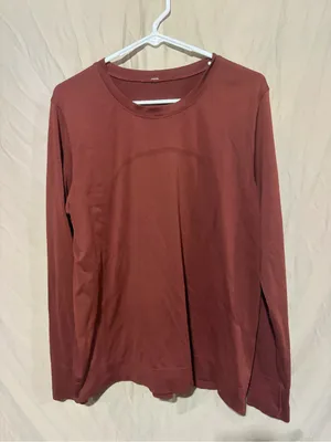 Lululemon long sleeve thumbnail 1
