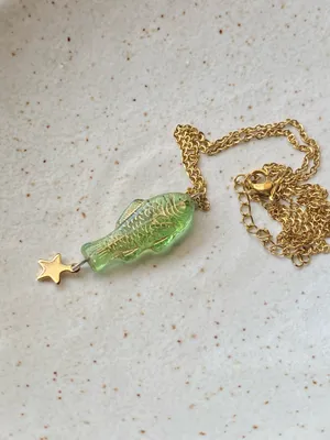 Handmade quality Czech glass green fish & star boho funky fairy necklace🌀🐟💚 thumbnail 7