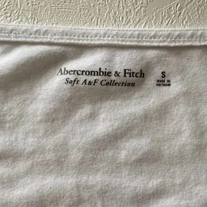 Abercrombie & Fitch White Crop Top Hook & Eye Front Soft A&F Collection Fitted T thumbnail 4