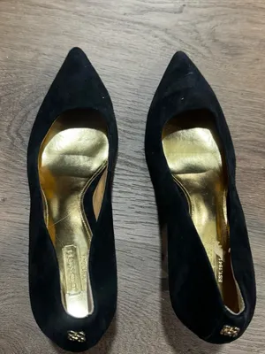 Coach Black Suede 
Pointed-Toe Heels thumbnail 5