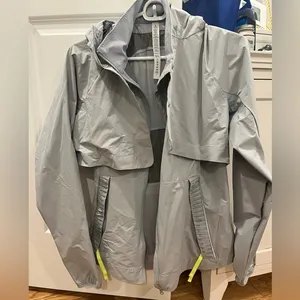 Lululemon Athletica Gray Lightweight Jacket thumbnail 1