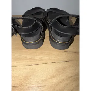 Dr. Martens Voss Black Leather Platform Sandals Women's Size 6 N thumbnail 3
