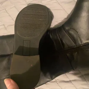 American Eagle - Black 6wide  boots thumbnail 2