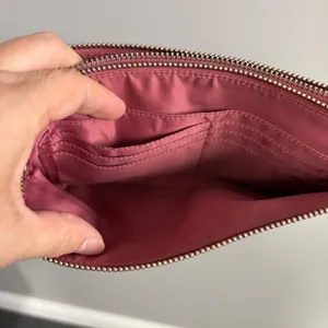 Lululemon Double Zip Pouch Pink Nylon Travel Wallet Organizer Clutch thumbnail 5