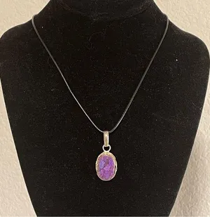 Silver tone with Purple turquoise stone pendant unsigned thumbnail 1