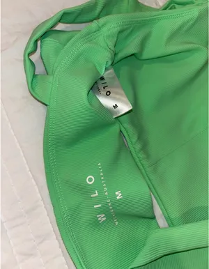 WILO Sports Bra Green Size M thumbnail 3
