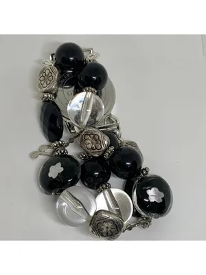 Geneva women’s beaded bracelet watch silver tone 33mm mop dial Quartz running thumbnail 6