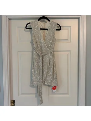 New Women's Cider Dress Size S Silver White Sequin Wrap Mini Party thumbnail 3