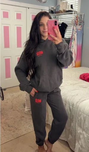 White Fox Sweats thumbnail 1