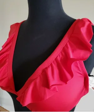 Shade & Shore Red Ruffle Bikini Swimsuit Top thumbnail 4