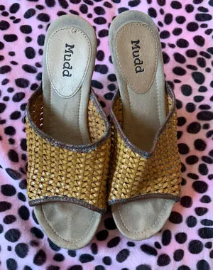 Mudd Vingage  Clogs/Heels thumbnail 1