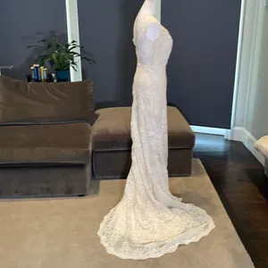 Women’s Bohemian Wedding Dress with Nude Lining Zip Up Back Size 2 NWT thumbnail 10