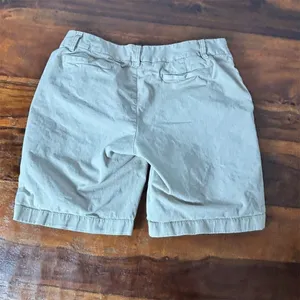 Caslon Women's Beige Chino Shorts Size‎ 4 Casual Flat Front thumbnail 6