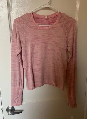 Lululemon long sleeve shirt thumbnail 1