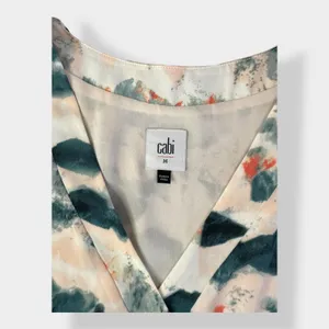 Cabi‎ Gelato Watercolor Sleeveless Blouse Size M thumbnail 2