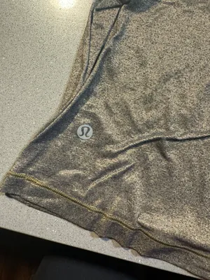 Lululemon Top thumbnail 3