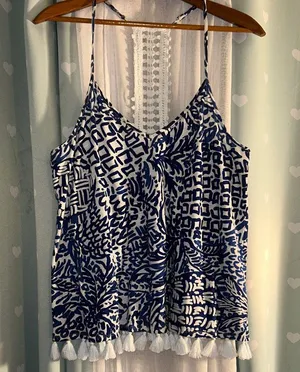 Lilly Pulitzer Size L V Neckline Fringed Tank thumbnail 1