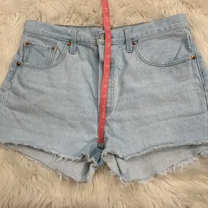 Levi's 501 button fly cotton denim raw hem shorts high rise 32 thumbnail 7