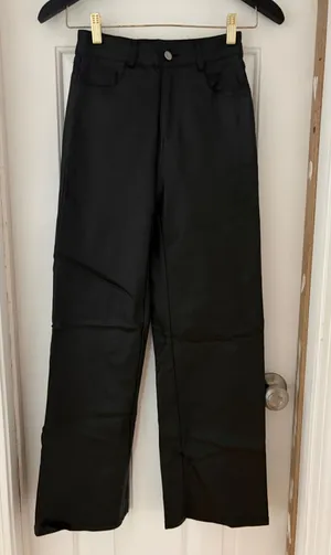 Black Faux Leather High thumbnail 2