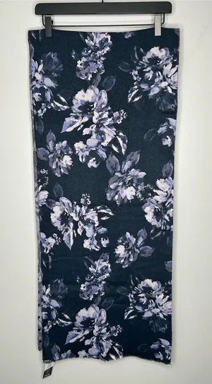 Land’s End Reversible Floral Polka Dot Scarf NWT thumbnail 1