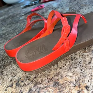 FitFlop red sandals women’s size 8, (worn a few times) without box thumbnail 9