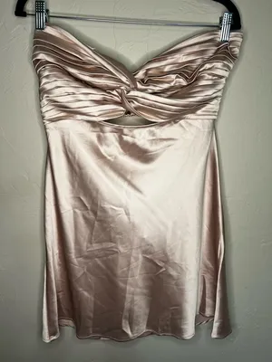 Princess Polly NWT‎ Shellie Mini Strapless Blush Pink Twist Mini Dress thumbnail 4