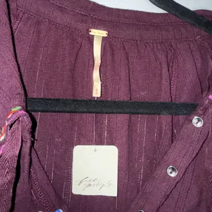 Free People Thermal Top Women Medium Plum NWT Embroidered Collar Henley Tie Neck thumbnail 3