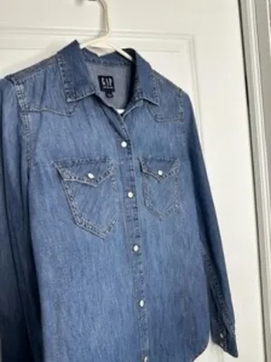 Gap Denim Pearl Snap Western Shirt Medium Wash Blue Long Sleeve Cotton S thumbnail 6