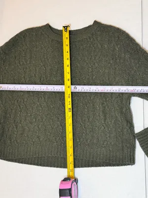 Wild Fable Olive Green Cable Knit Cropped Sweater S Boxy Preppy Academia Fall CabinCore thumbnail 8