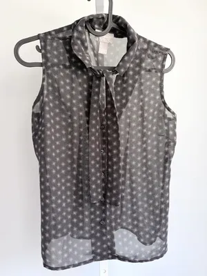 Old Navy Vintage Sheer Gray Polka Dot Tie Neck Sleeveless Blouse Pussybow XS thumbnail 4