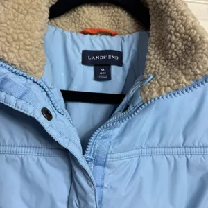 Lands End Womens M 10-12 Light Blue Quilted Puffer Jacket Sherpa Collar Zip Snap thumbnail 3