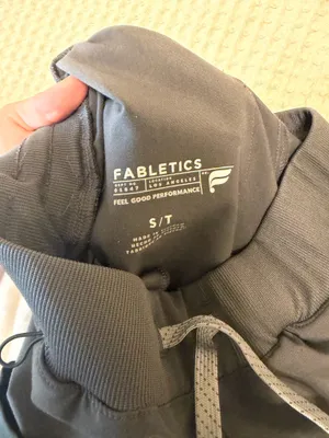 Fabletics Scrub Set thumbnail 5