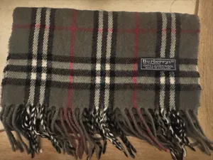 Burberry‎ Vintage wool Multi-Color Plaid Fall Winter Luxury Scarf Scarves grey thumbnail 1