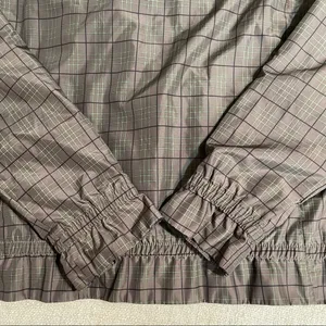 The North Face Women’s Windbreaker thumbnail 9