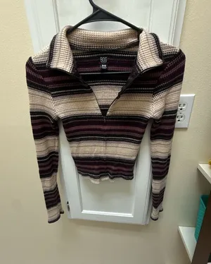 BDG Bunny Striped Quarter-Zip Thermal Cropped Long Sleeve thumbnail 1