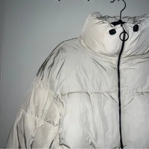 ZARA NWT oyster white water repellent puffer jacket thumbnail 8