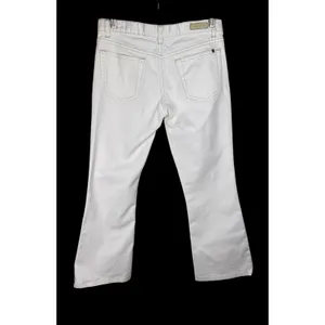 Calvin‎ Klein Women's Sz 2 White Denim Jeans Low Rise Flare 30x27 Short thumbnail 2