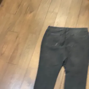 Old Navy Boyfriend Skinny Distressed Black Women's Jeans Size 10 C8-010 thumbnail 6
