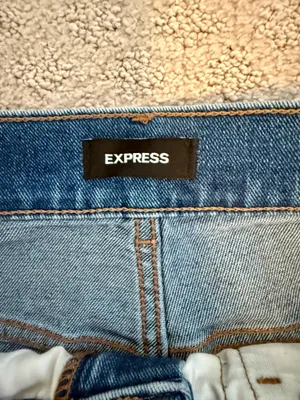 Express Women’s Straight Leg Jeans thumbnail 2