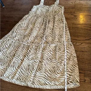 Cactus and Pearl Large Strapless Tiered Midi Dress Linen Green Tan cream Tiger thumbnail 4