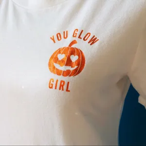 Old navy Halloween pumpkin top graphic T-shirt small new with tag thumbnail 3
